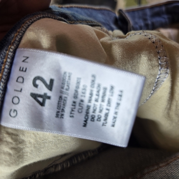 Golden distressed snake roses embroidered mens jeans - Picture 4 of 12